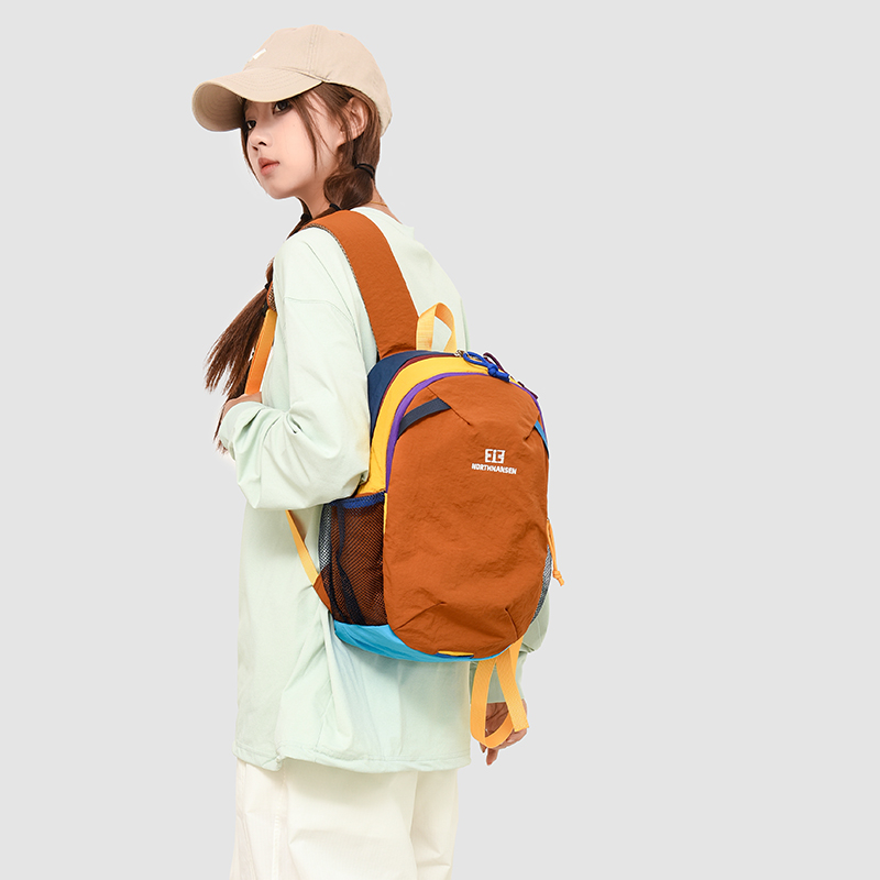 Women Lightweight Travel Backp - Hiking Backpack Waterproof recensione e prezzo